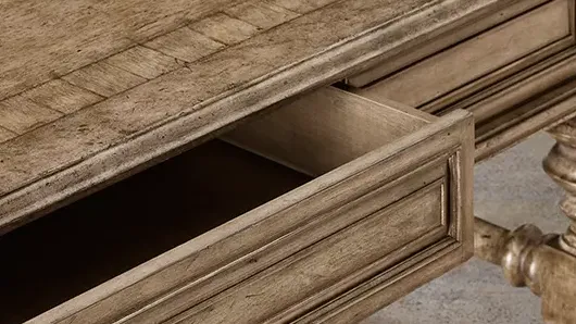 Table basse Tourtour en bois massif, vue 3 sur 4