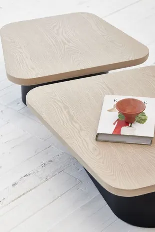 Table basse Trémolat en chêne, vue 3 sur 5