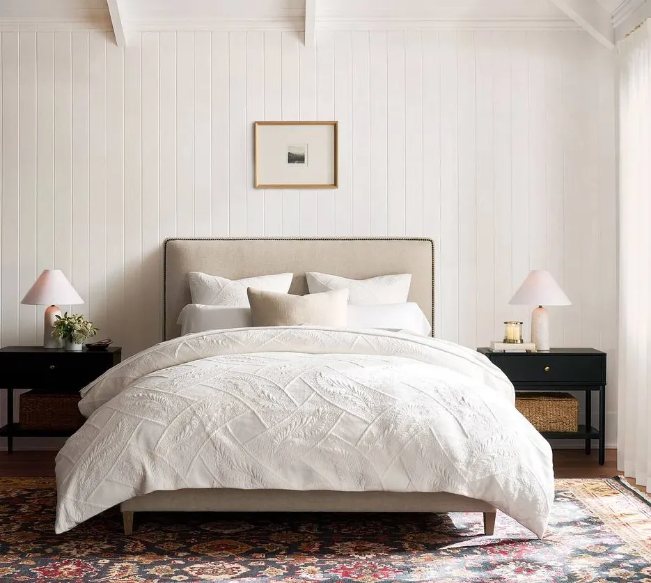 Table de chevet Banon en bois massif noir, vue 4 sur 4