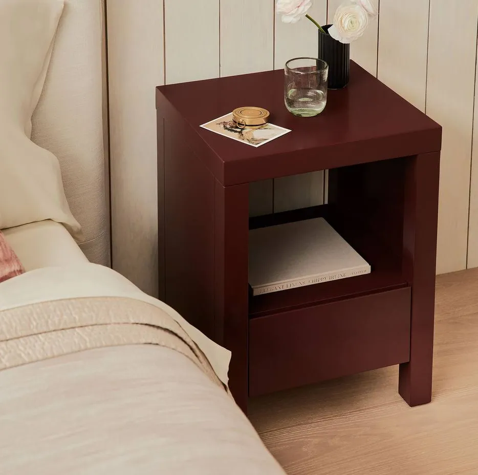 Table de chevet Conques en bois massif, vue 6 sur 6