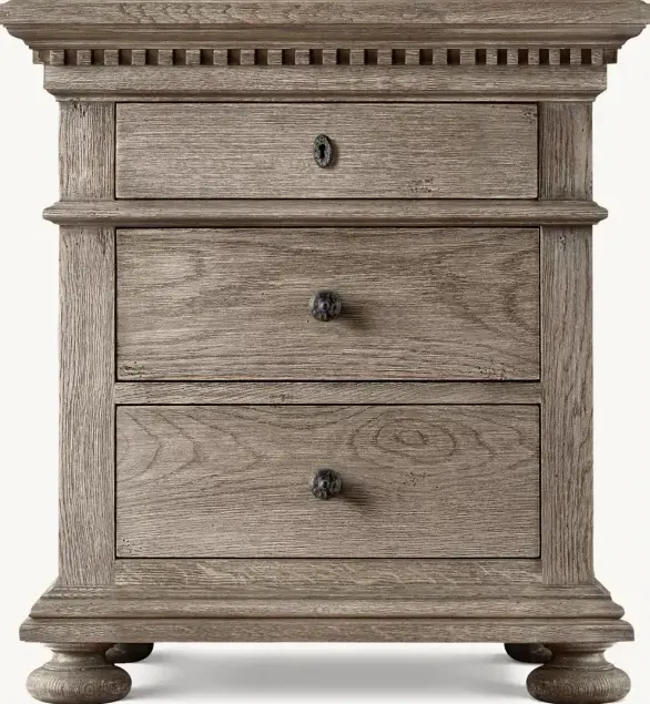 Table de chevet Cuisery en chêne 3 tiroirs — tables de chevet