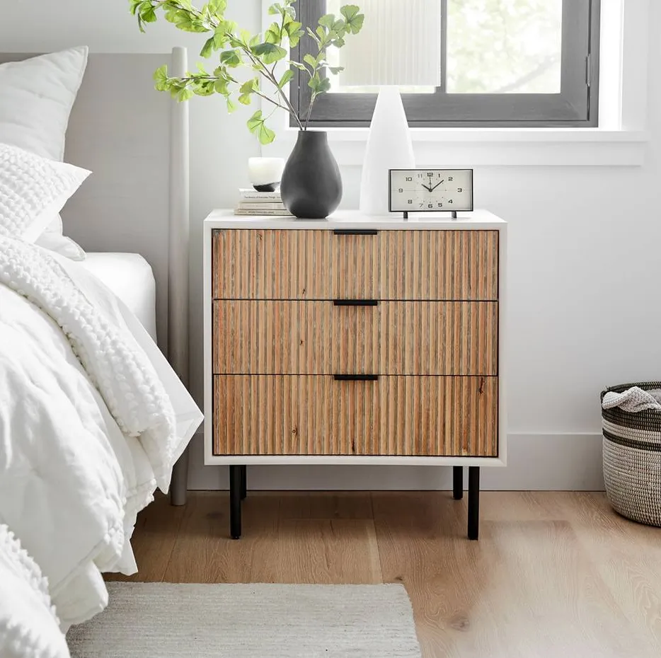 Table de chevet Marvejols 3 tiroirs scandinave, collection tables de chevet ELWOOD HOME