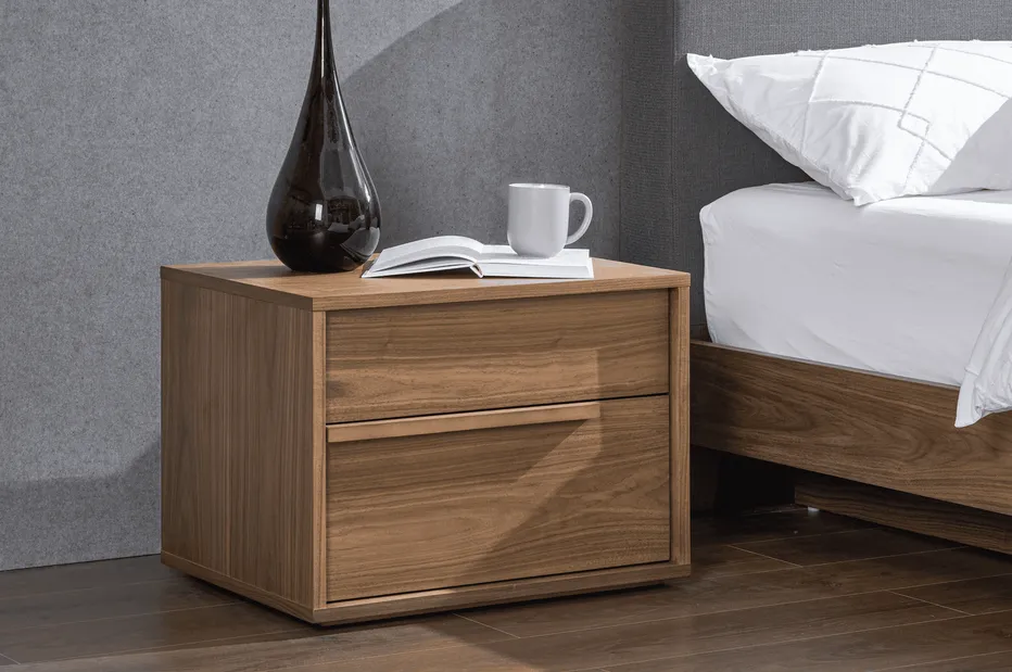 Table de chevet Ruoms en bois massif, vue 4 sur 6