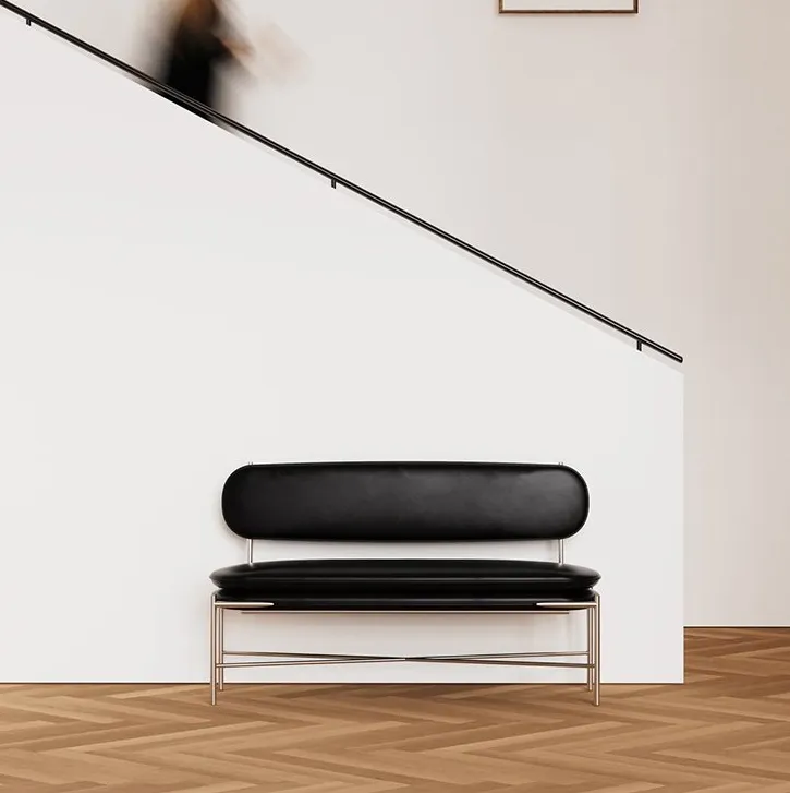 Tabouret Pontarlier en cuir, vue 3 sur 6