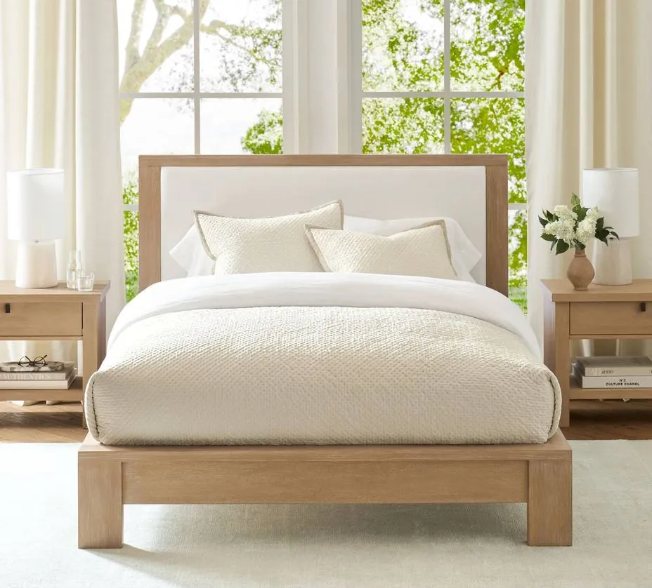 Tête de lit Tourtour en tissu et chêne blanc king size, collection lits ELWOOD HOME